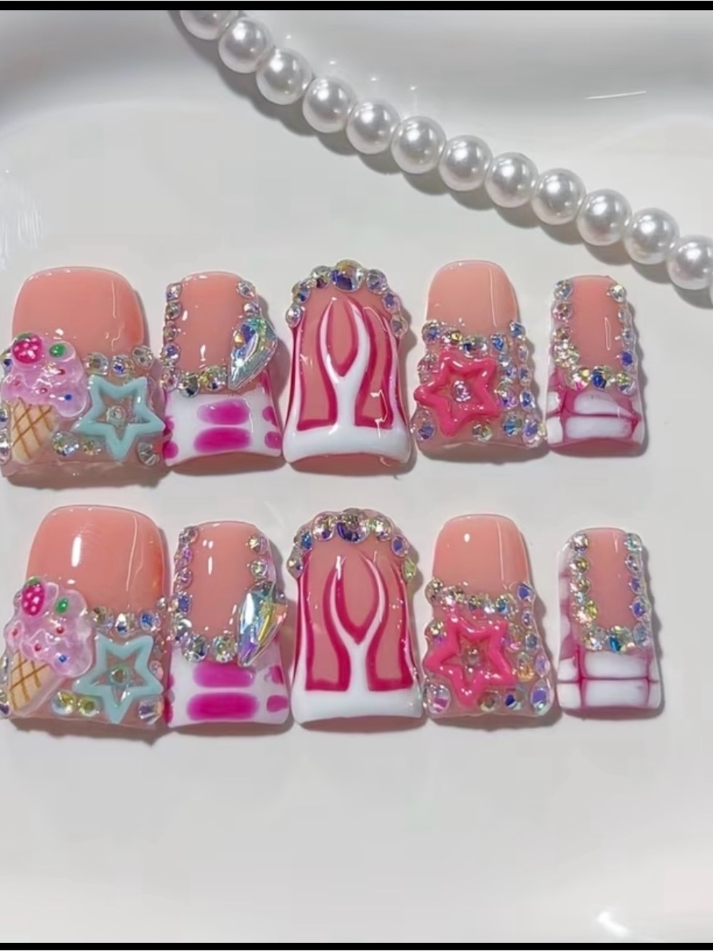 Size M Handmade Pink Floral & Flame Press-On Nail Set - LuxuryPress